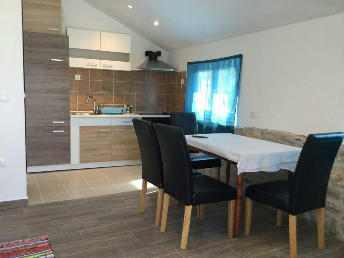 Ferienwohnung Penthouse Prvić Luka Exterior foto